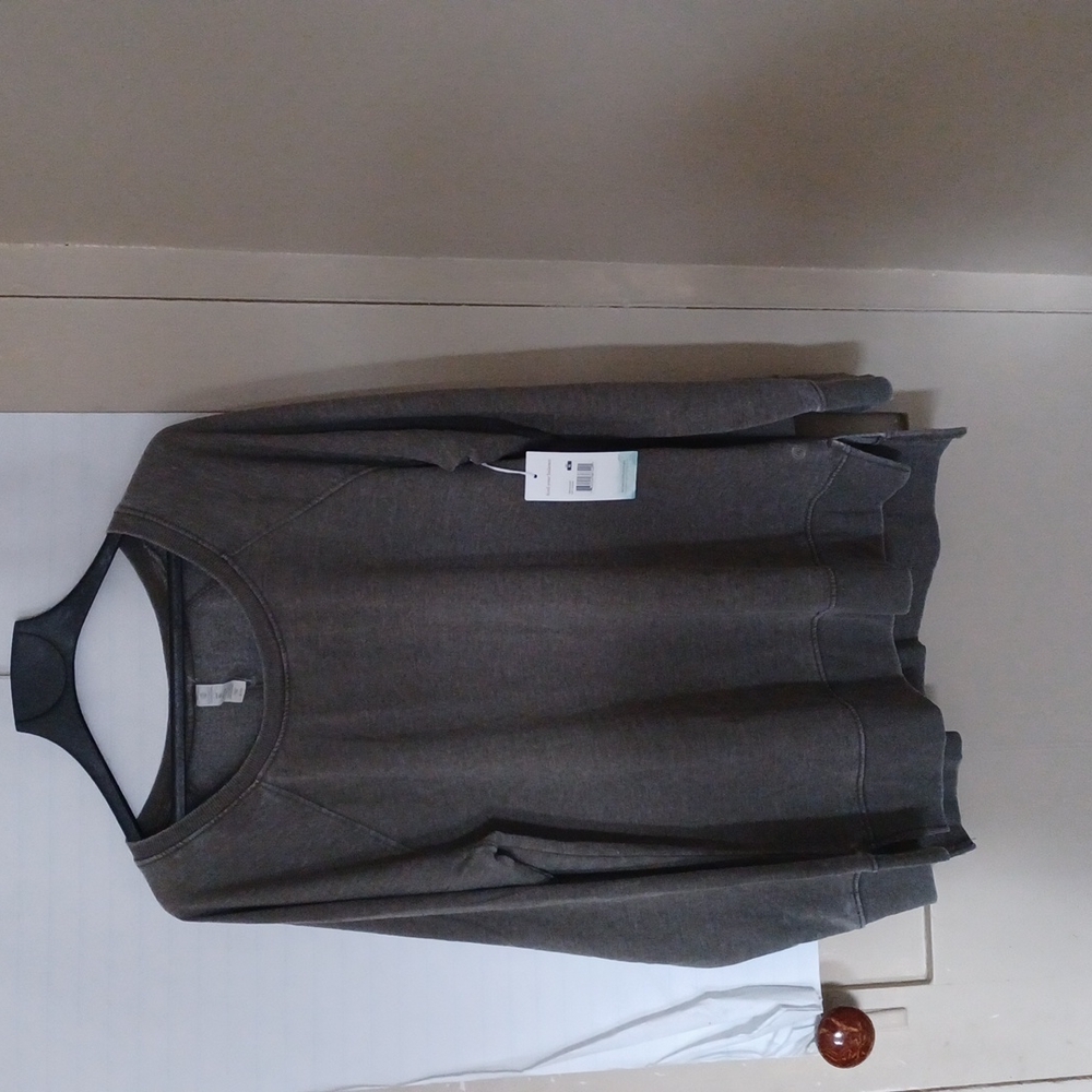 Women's sweater